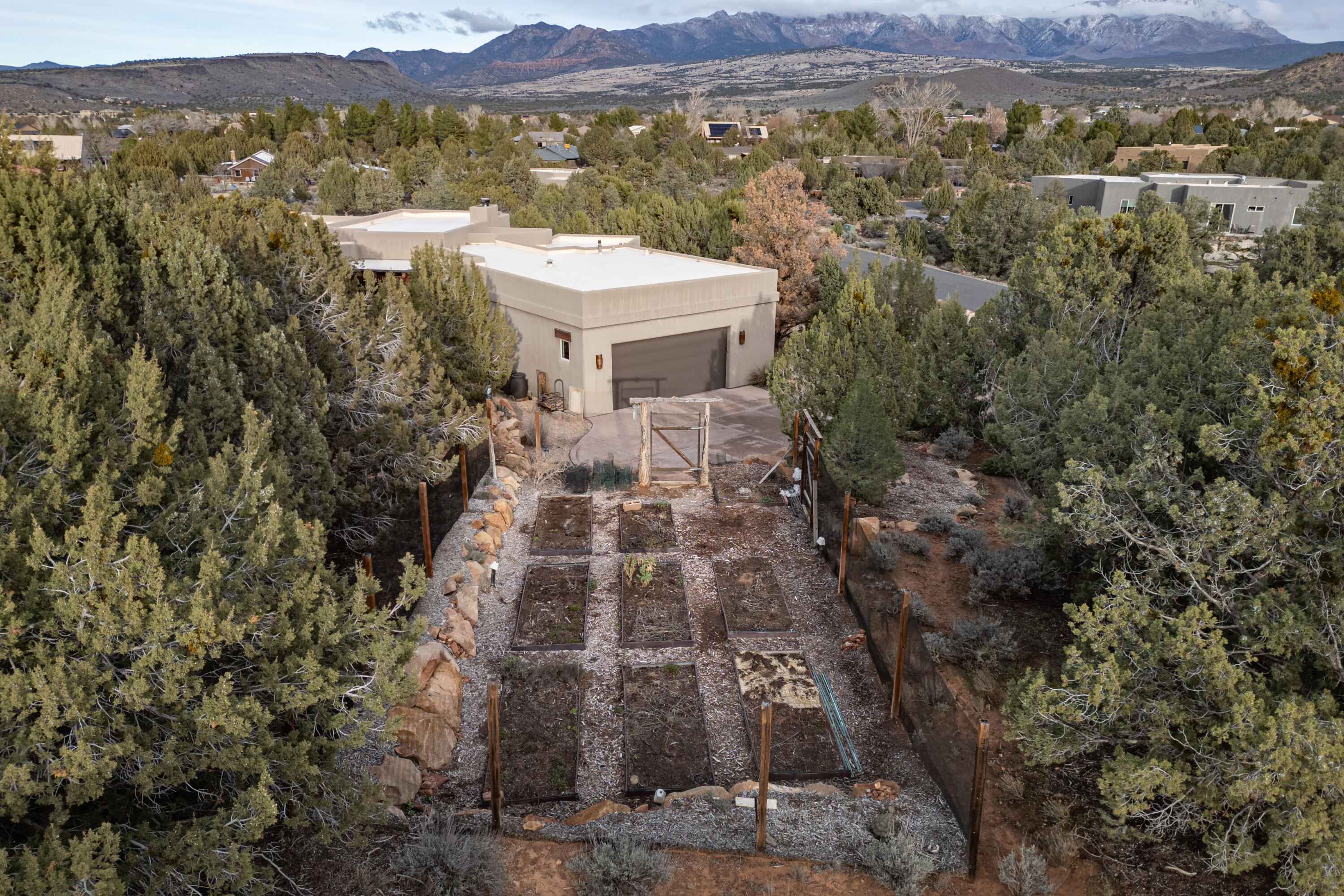 PINION HILLS - Residential