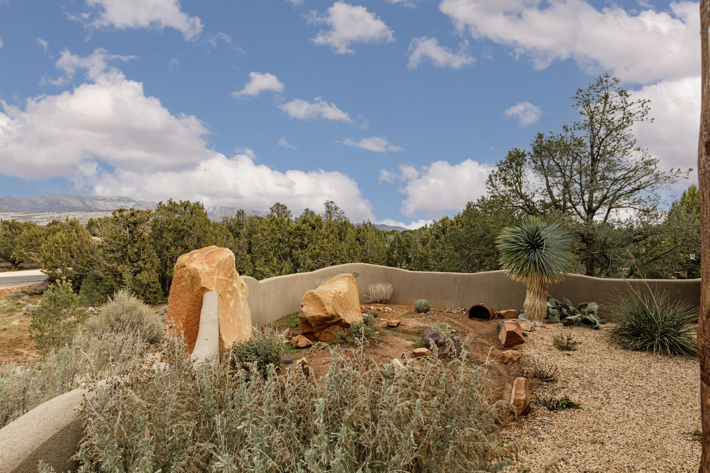 PINION HILLS - Residential