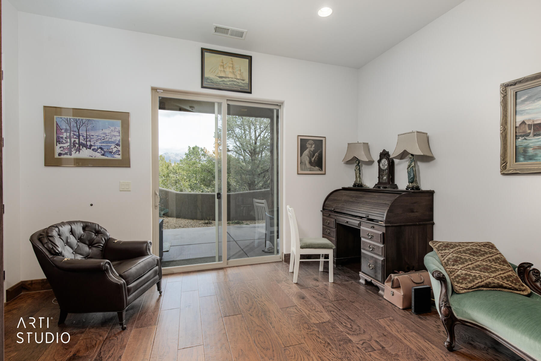 PINION HILLS - Residential