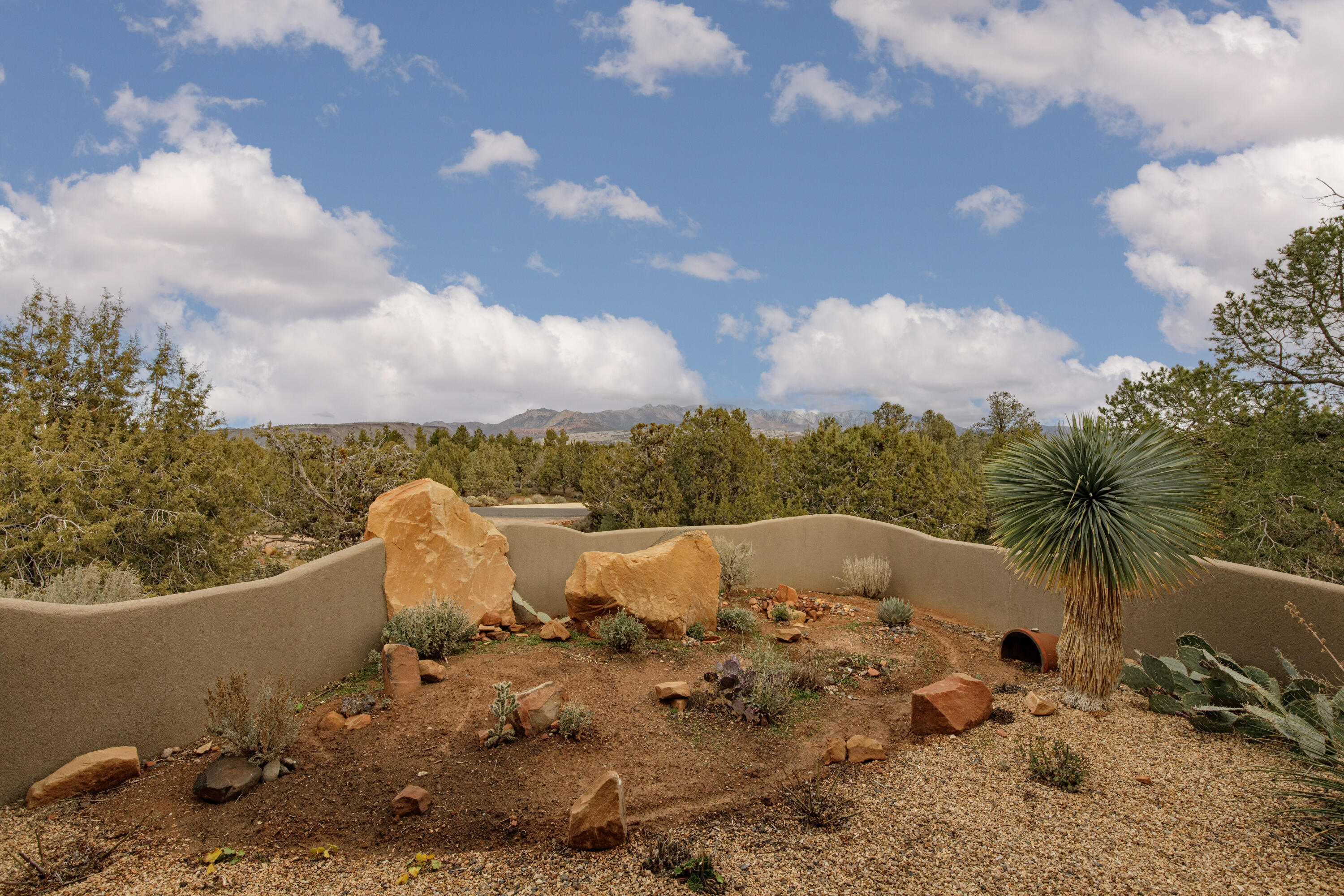 PINION HILLS - Residential