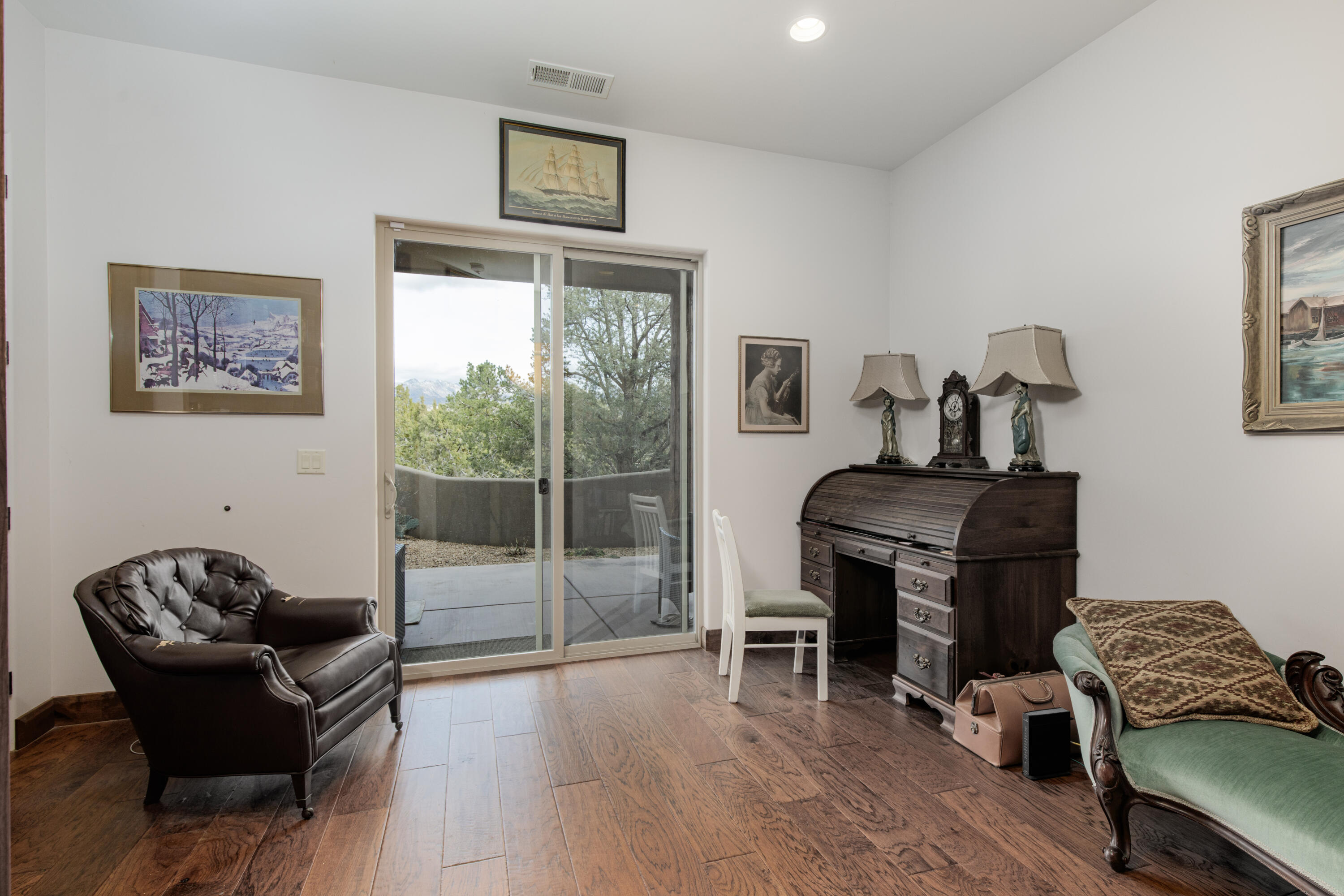 PINION HILLS - Residential