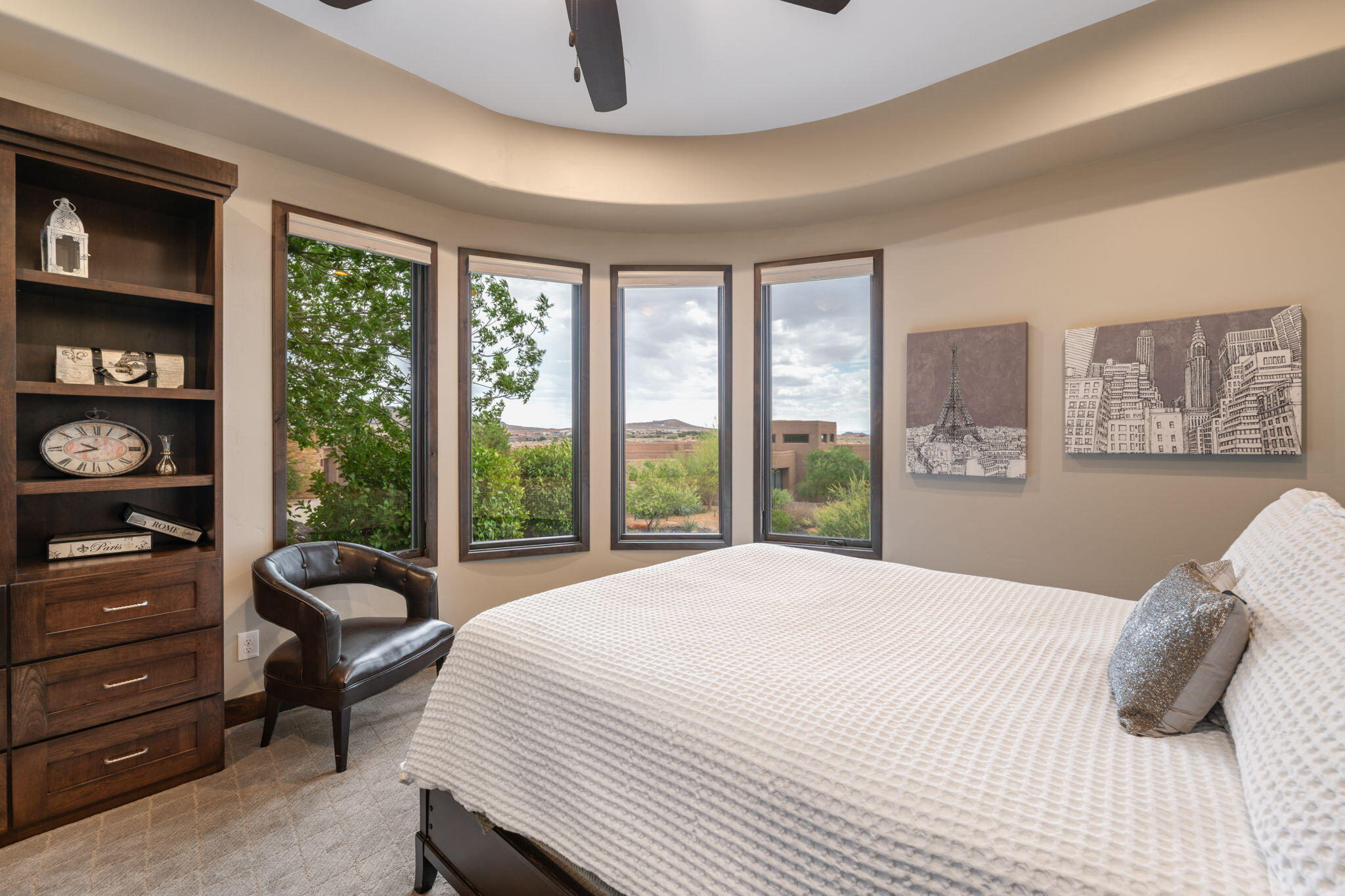 LEDGES OF ST GEORGE - Residential