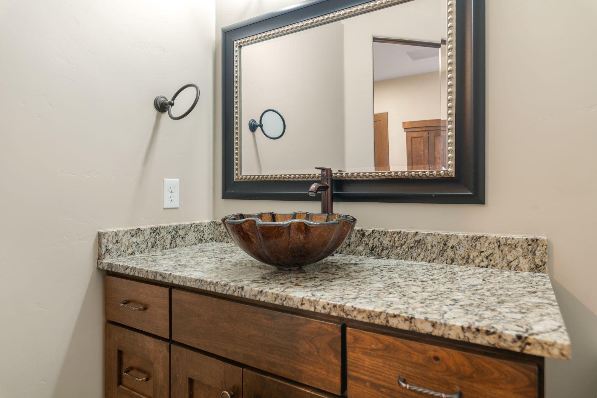 LEDGES OF ST GEORGE - Residential