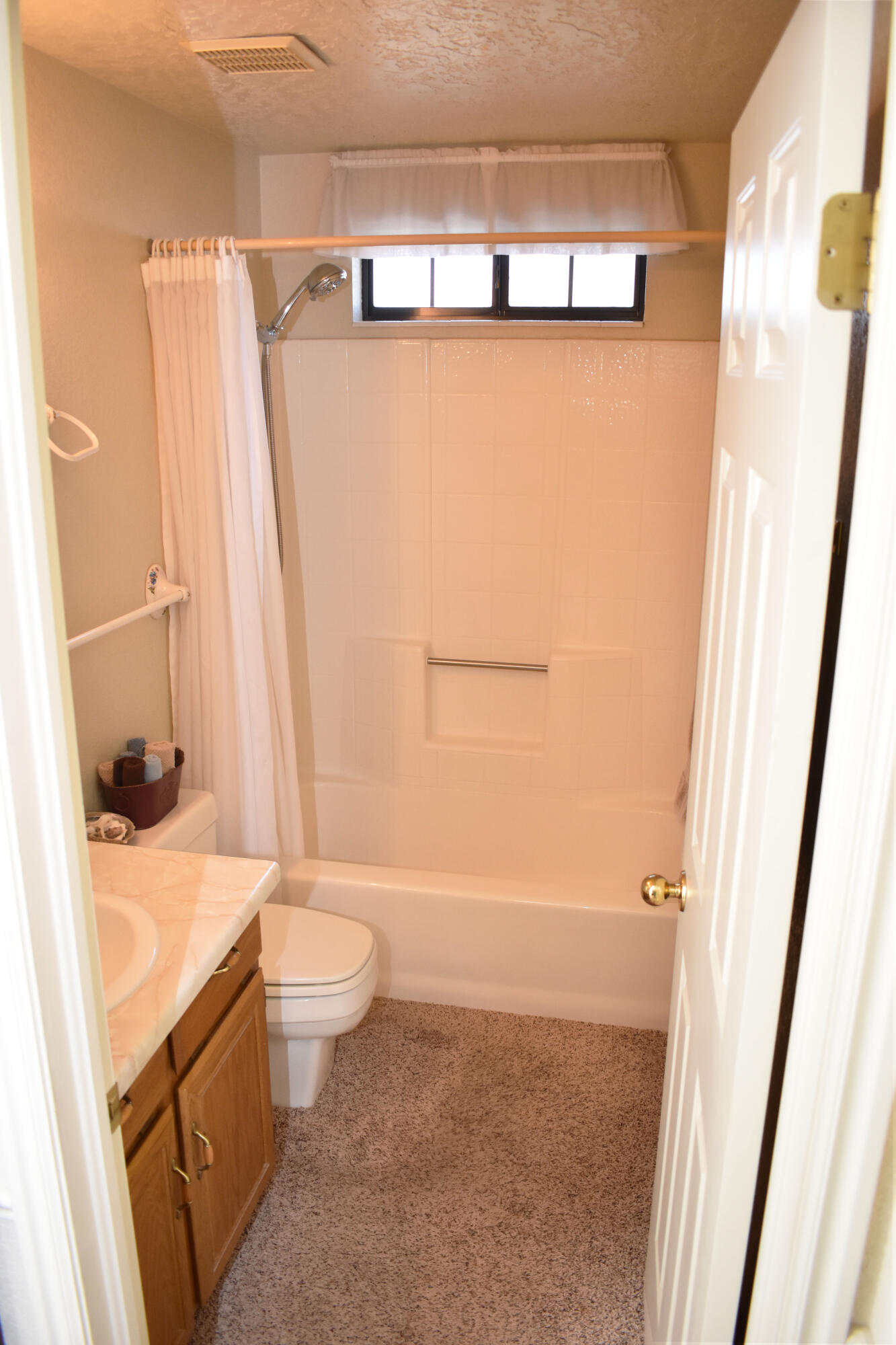 COLOR VIEW TOWNHOMES - Residential