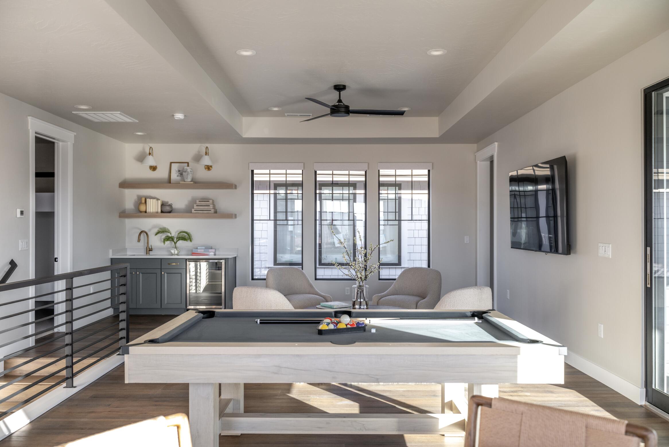 DESERT COLOR RESORT - Residential