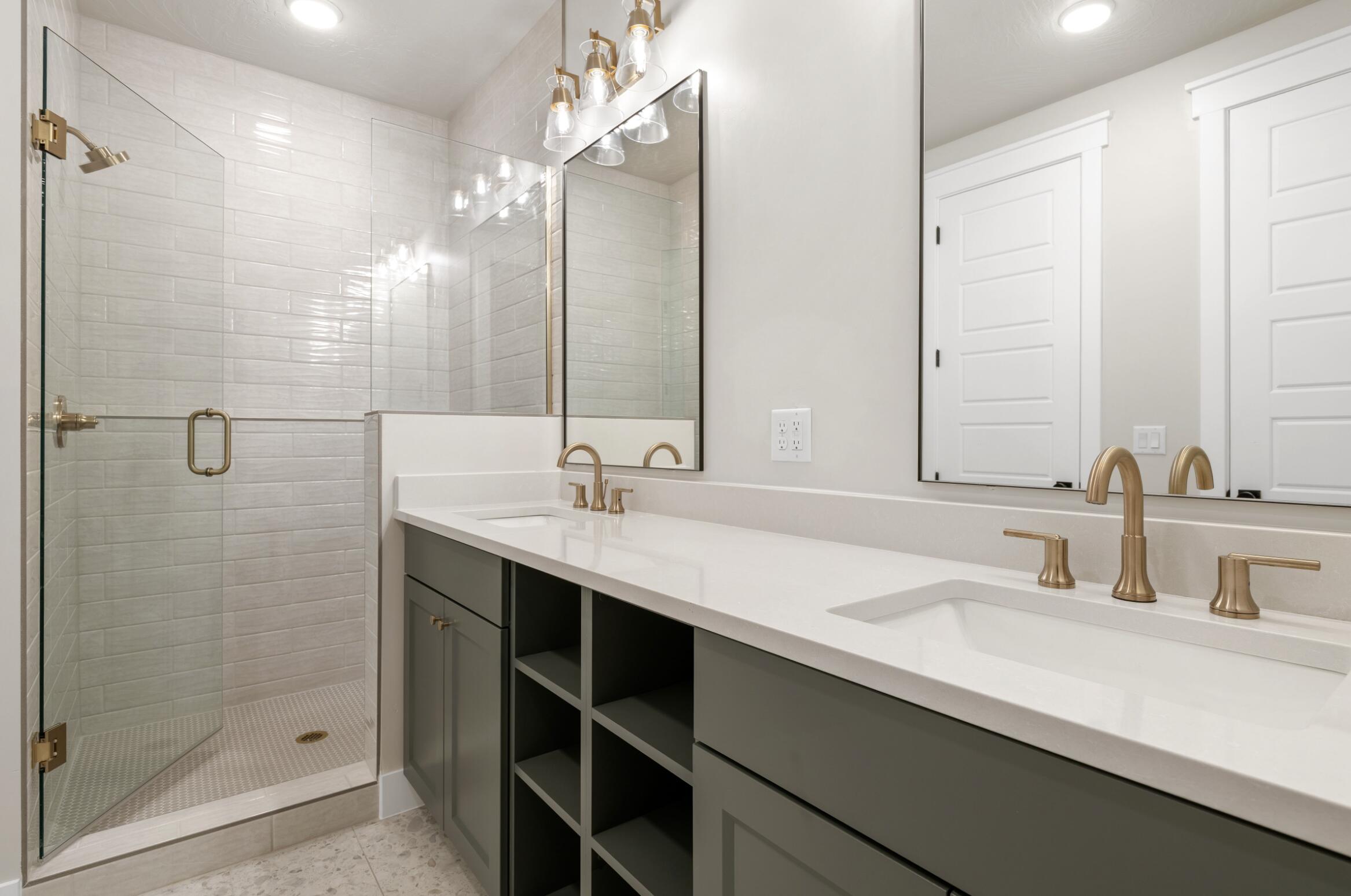 DESERT COLOR RESORT - Residential