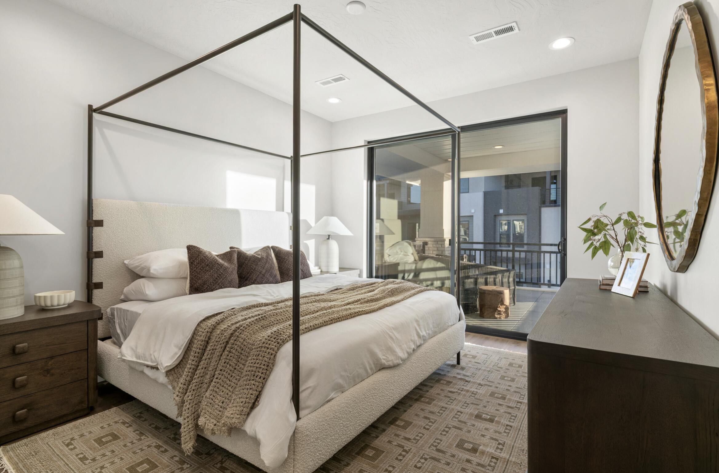 DESERT COLOR RESORT - Residential