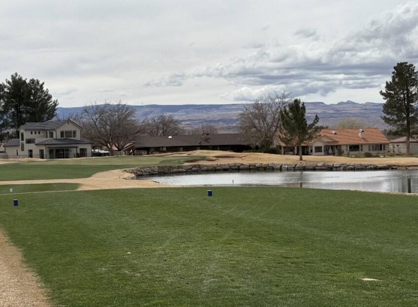 BLOOMINGTON COUNTRY CLUB - Residential