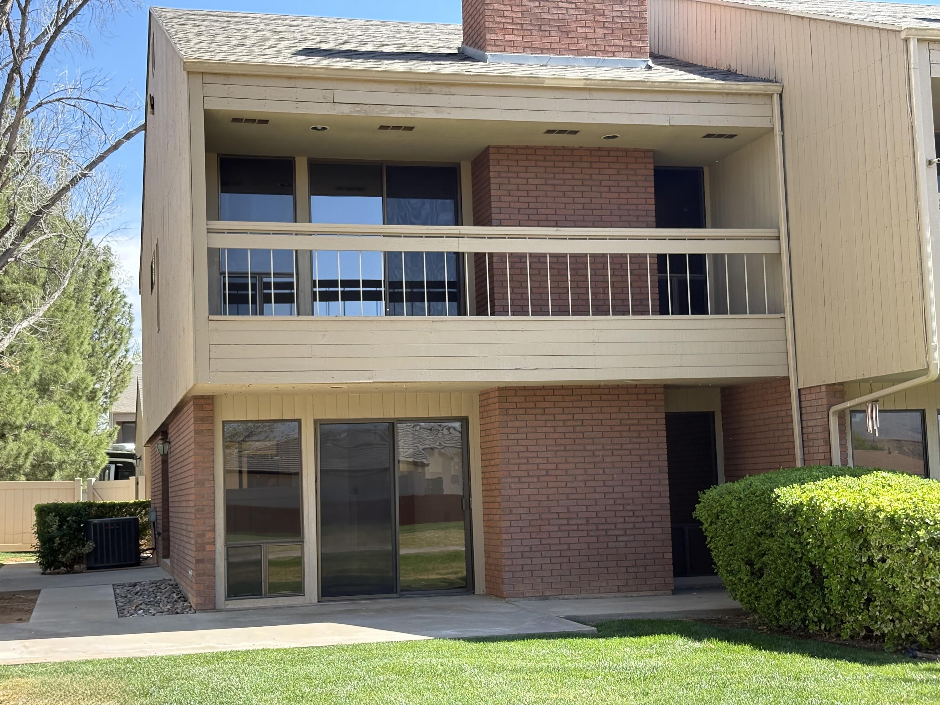 BLOOMINGTON COUNTRY CLUB - Residential