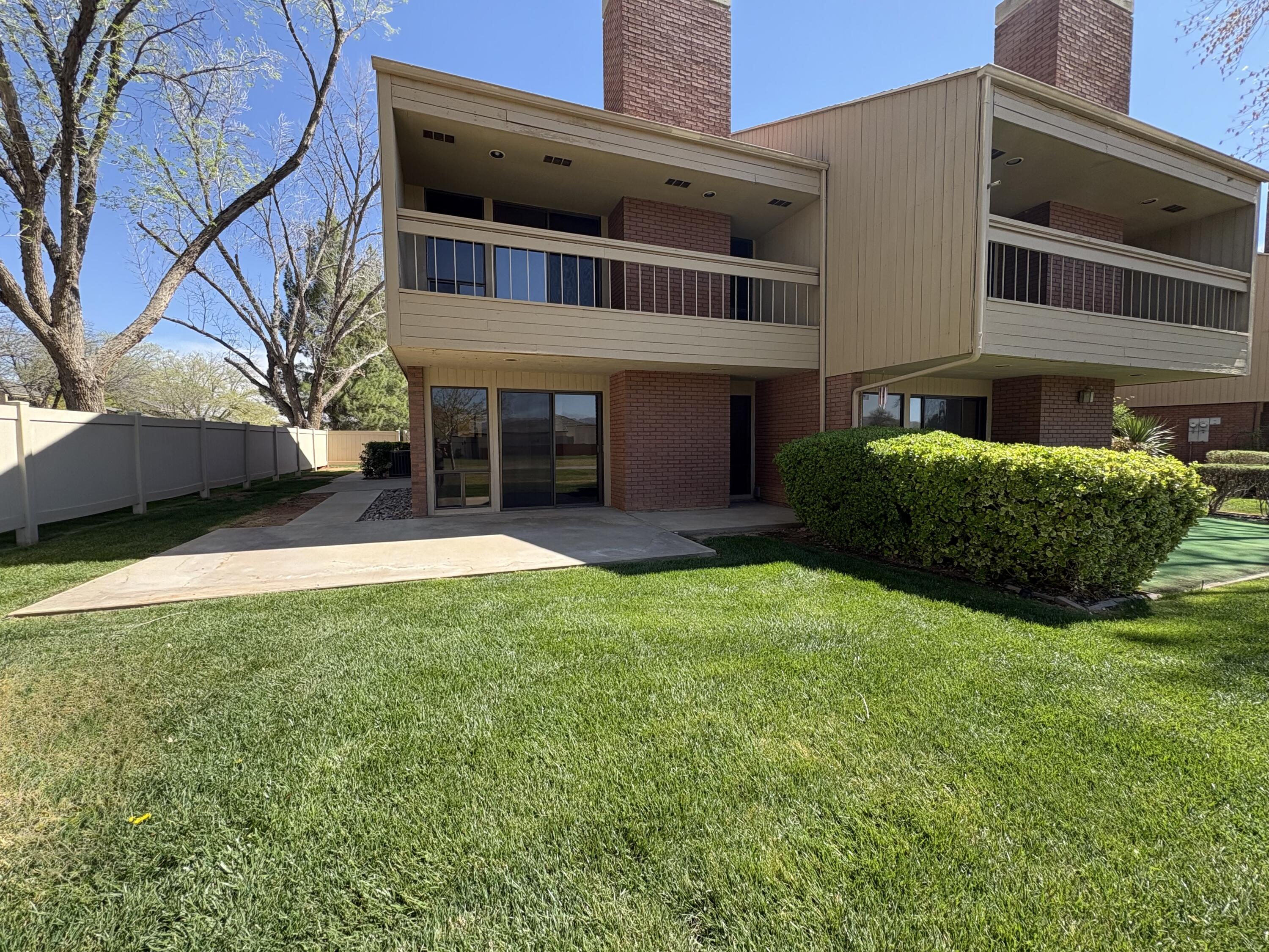 BLOOMINGTON COUNTRY CLUB - Residential