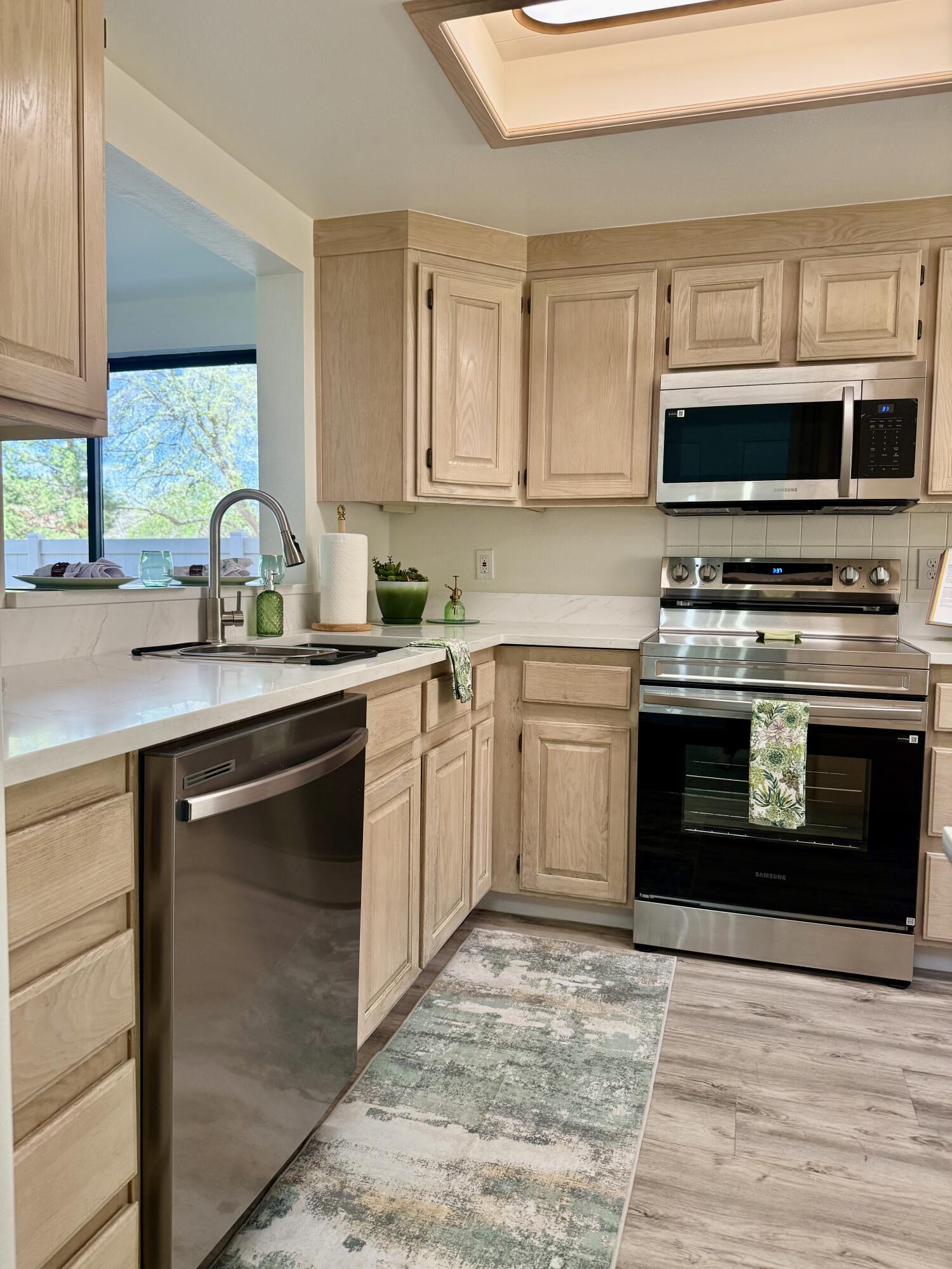 BLOOMINGTON COUNTRY CLUB - Residential