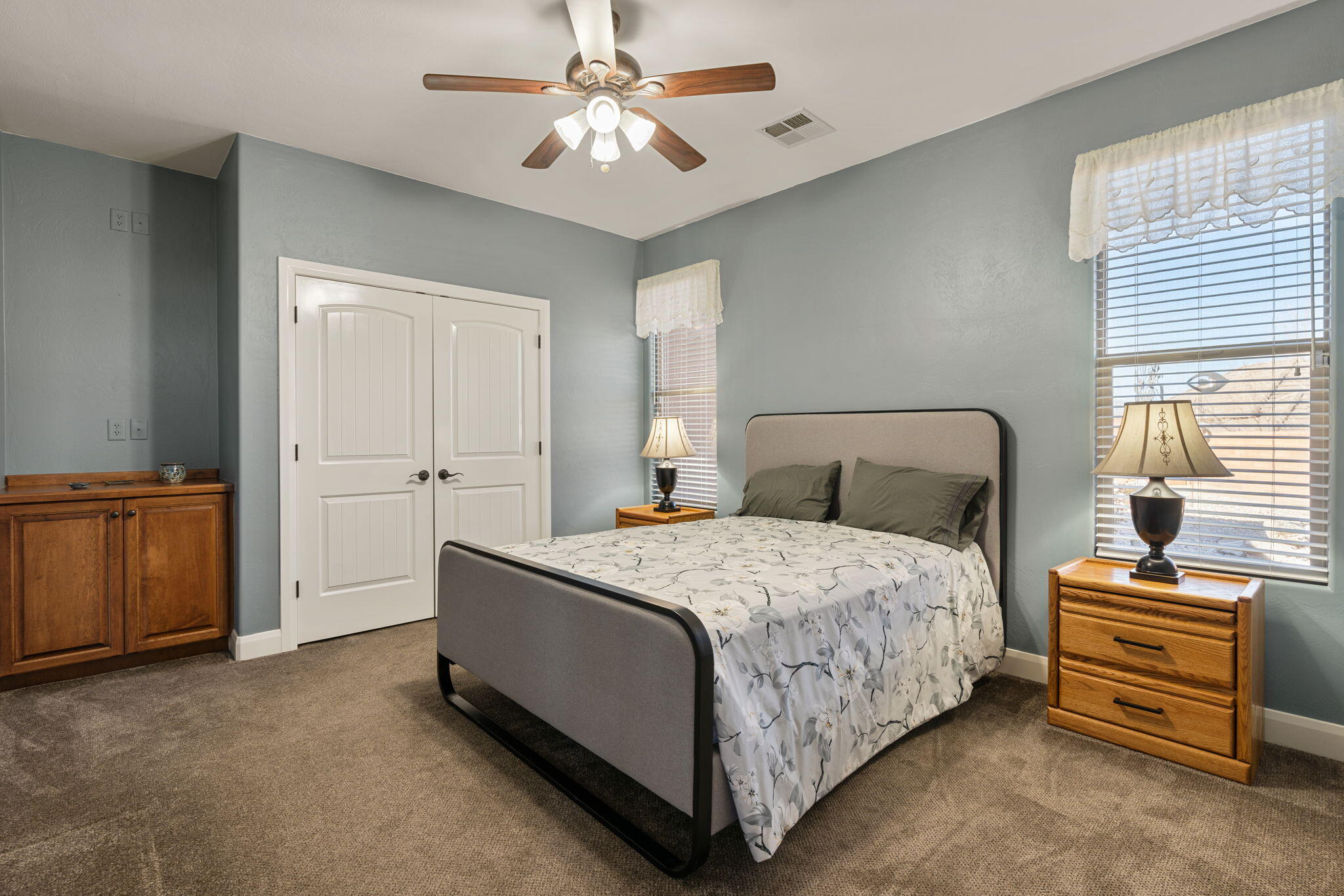 DESERT HILLS - Residential