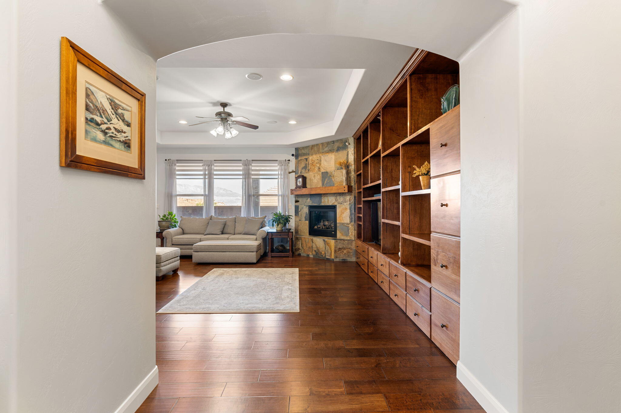 DESERT HILLS - Residential