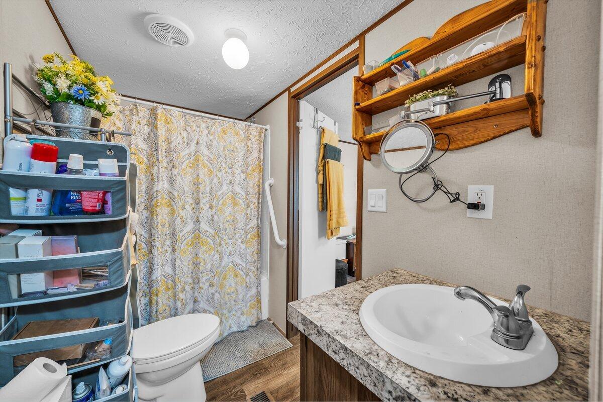 PLEASANT VIEW MOBILE HOME PARK - Residential