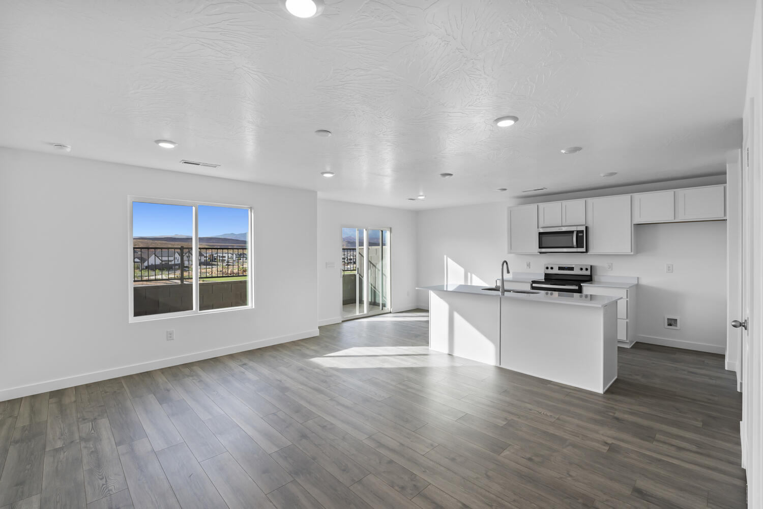 IRON TOP AT LONG VALLEY - Residential