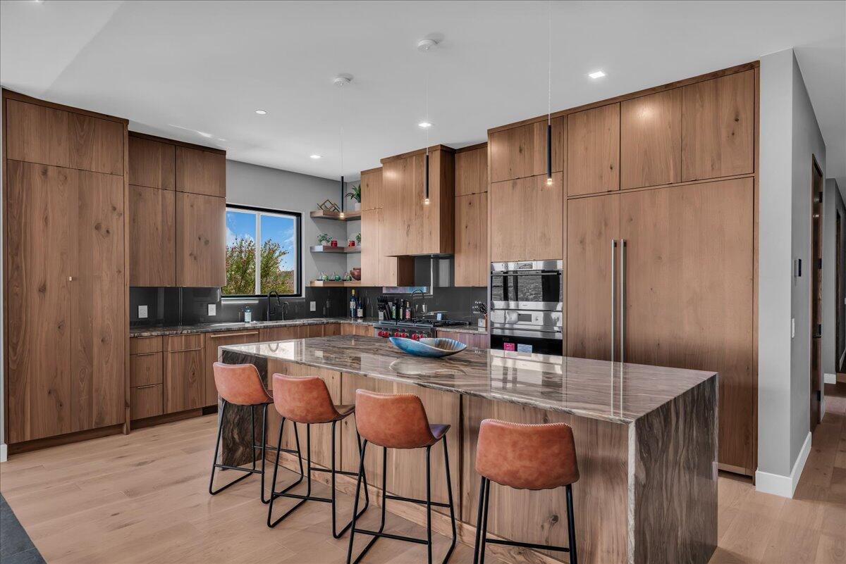 SENTIERRE PADRE CANYON - Residential