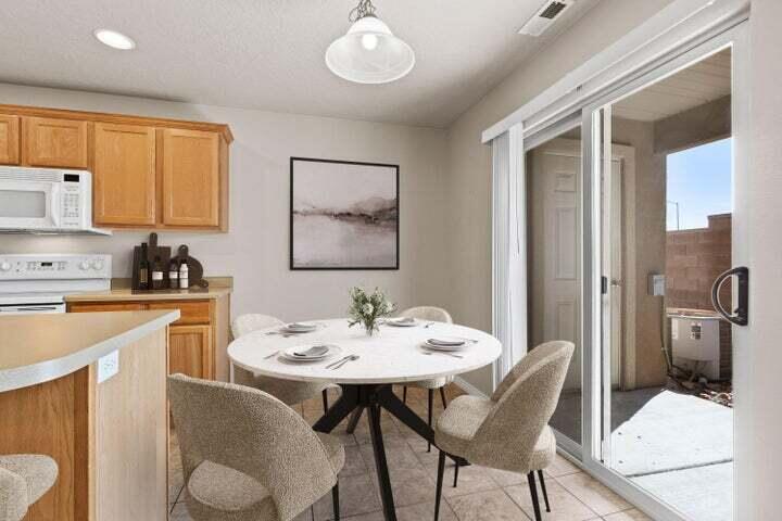 HIDDEN VALLEY TOWN HOMES - Residential