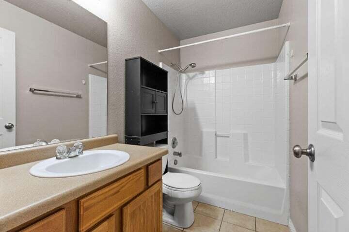 HIDDEN VALLEY TOWN HOMES - Residential