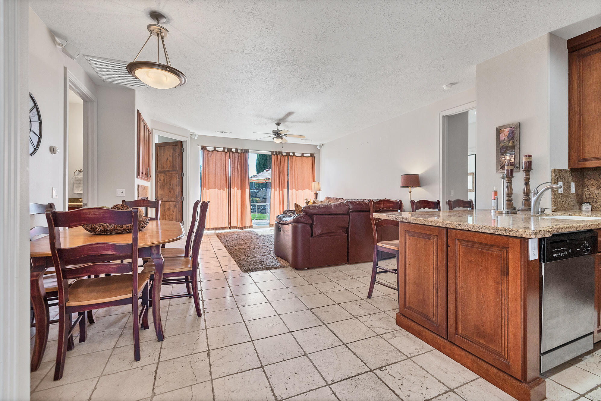 BLACKROCK CONDOS AT STONEBRIDGE - Residential