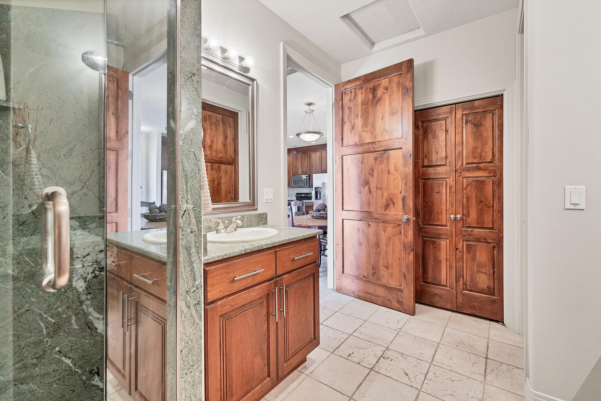 BLACKROCK CONDOS AT STONEBRIDGE - Residential