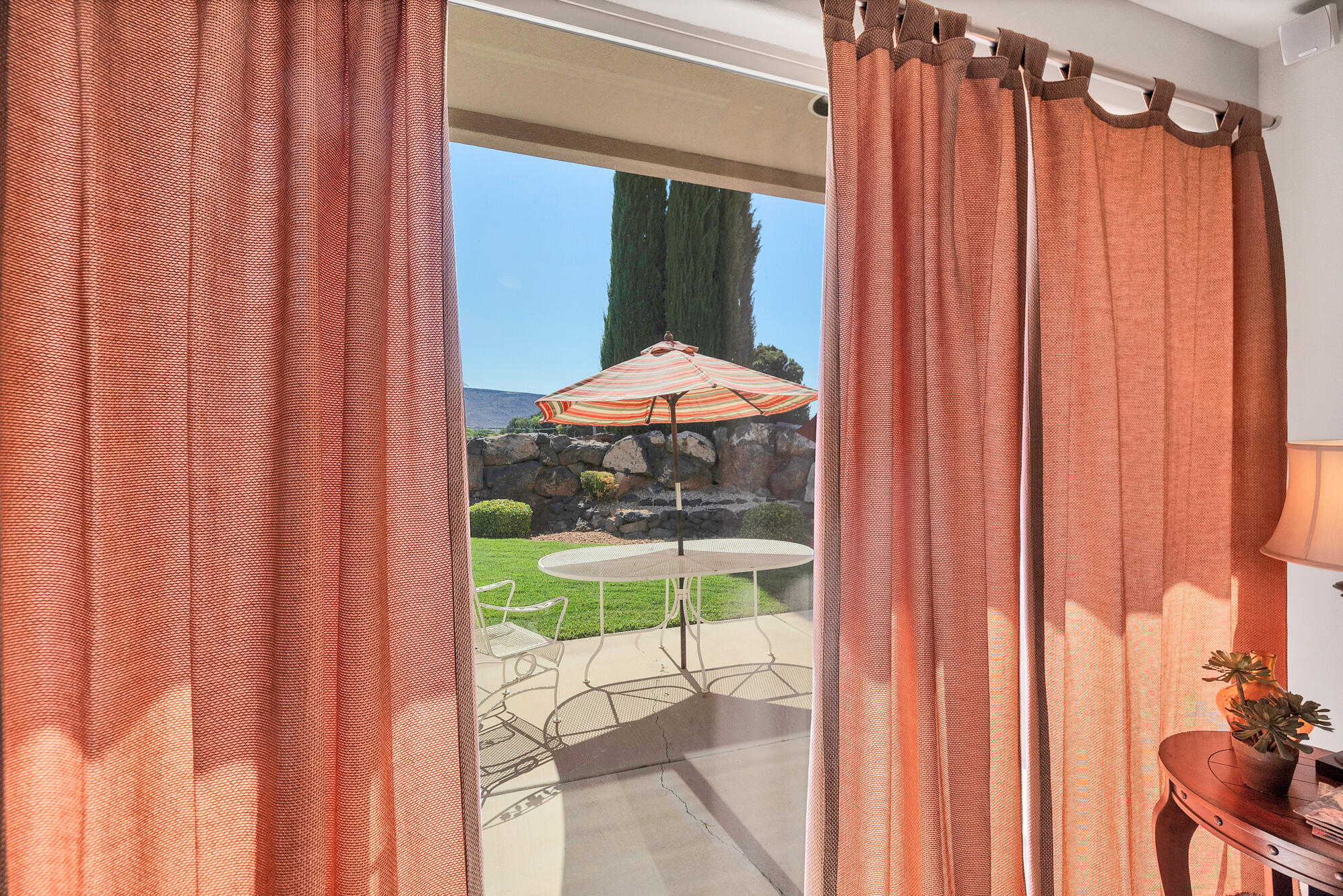 BLACKROCK CONDOS AT STONEBRIDGE - Residential