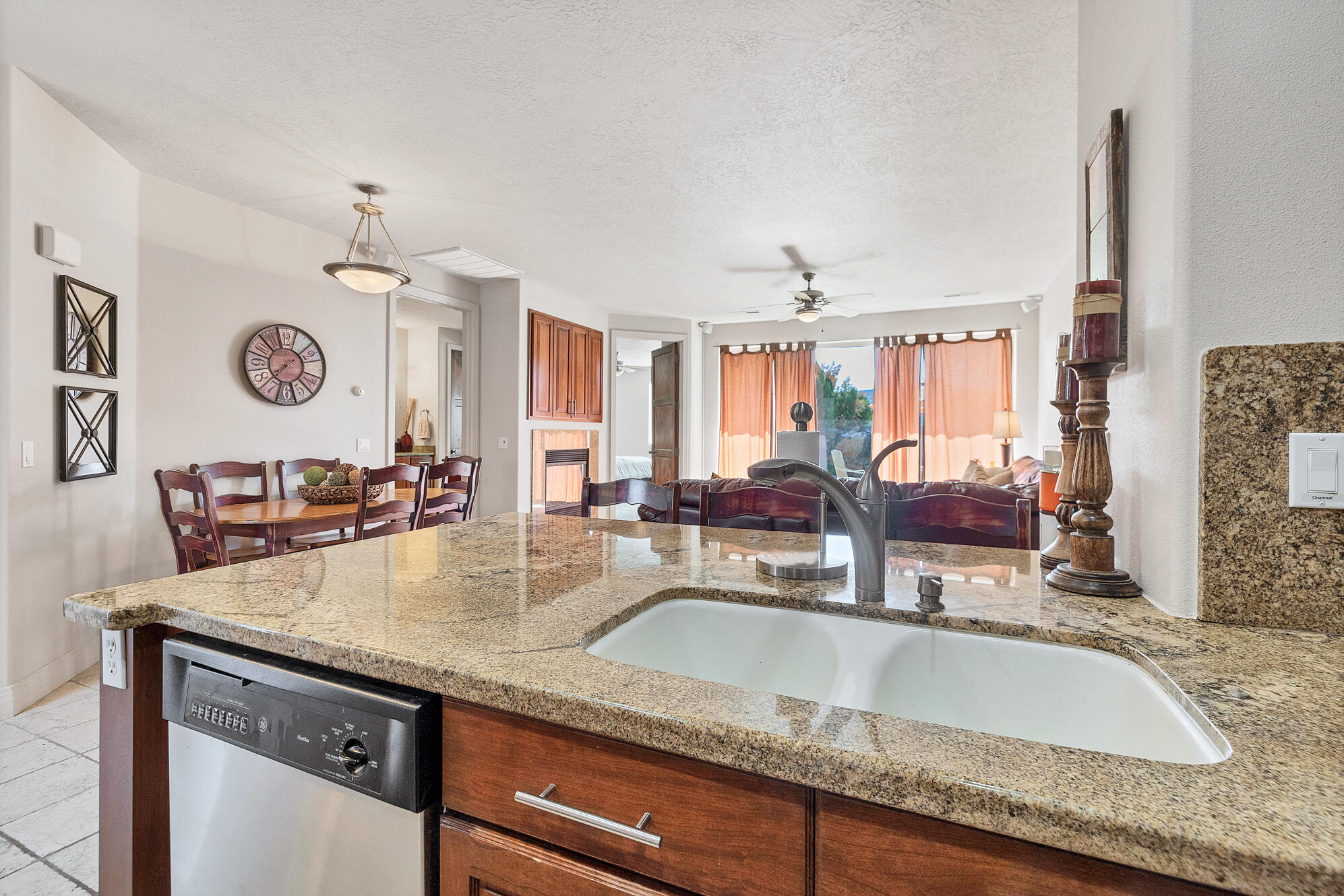 BLACKROCK CONDOS AT STONEBRIDGE - Residential