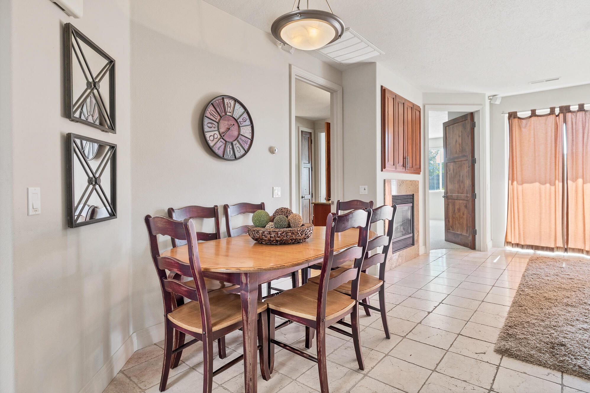 BLACKROCK CONDOS AT STONEBRIDGE - Residential