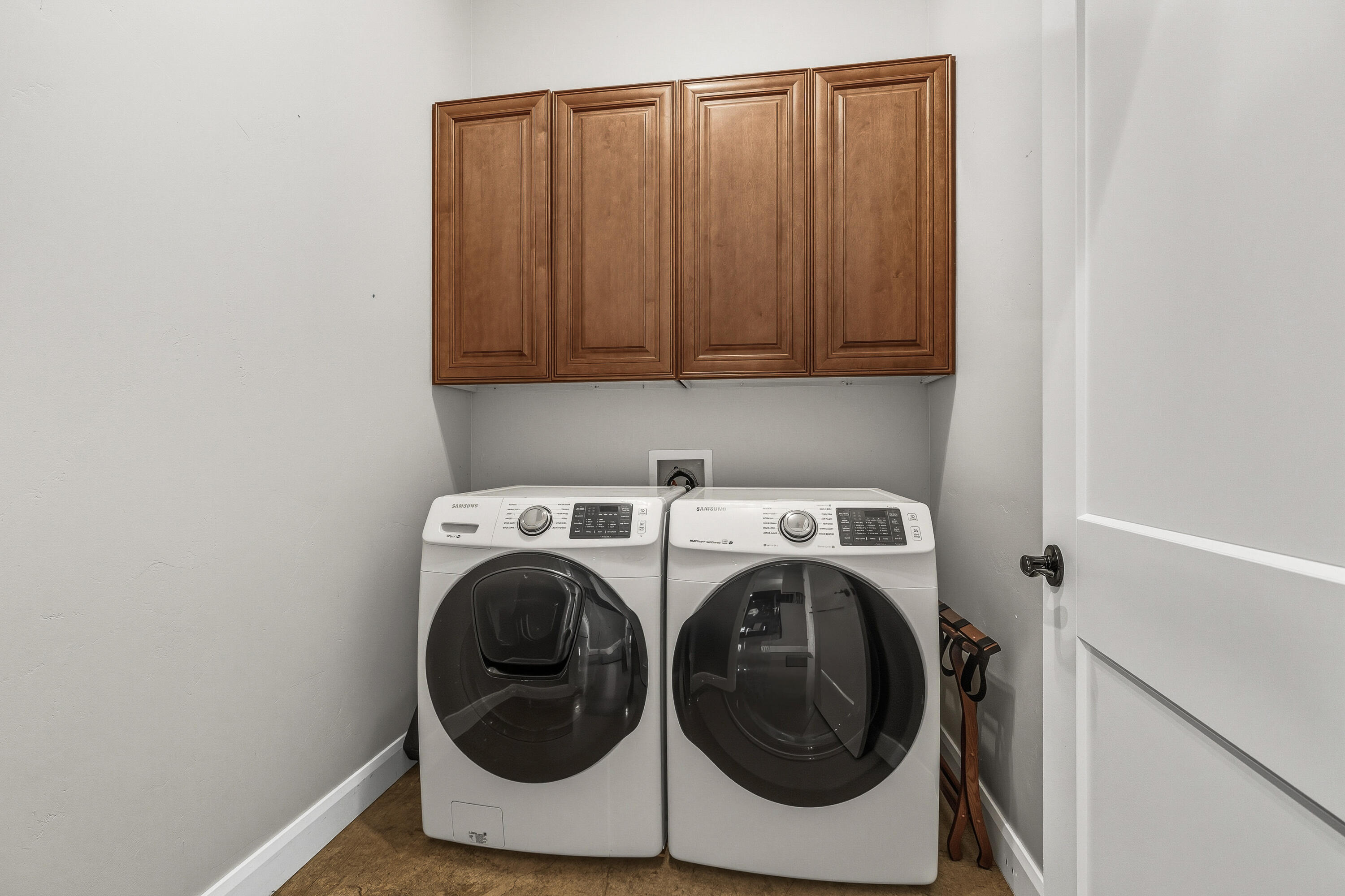 RETREAT AT SAND HOLLOW RESORT - Residential