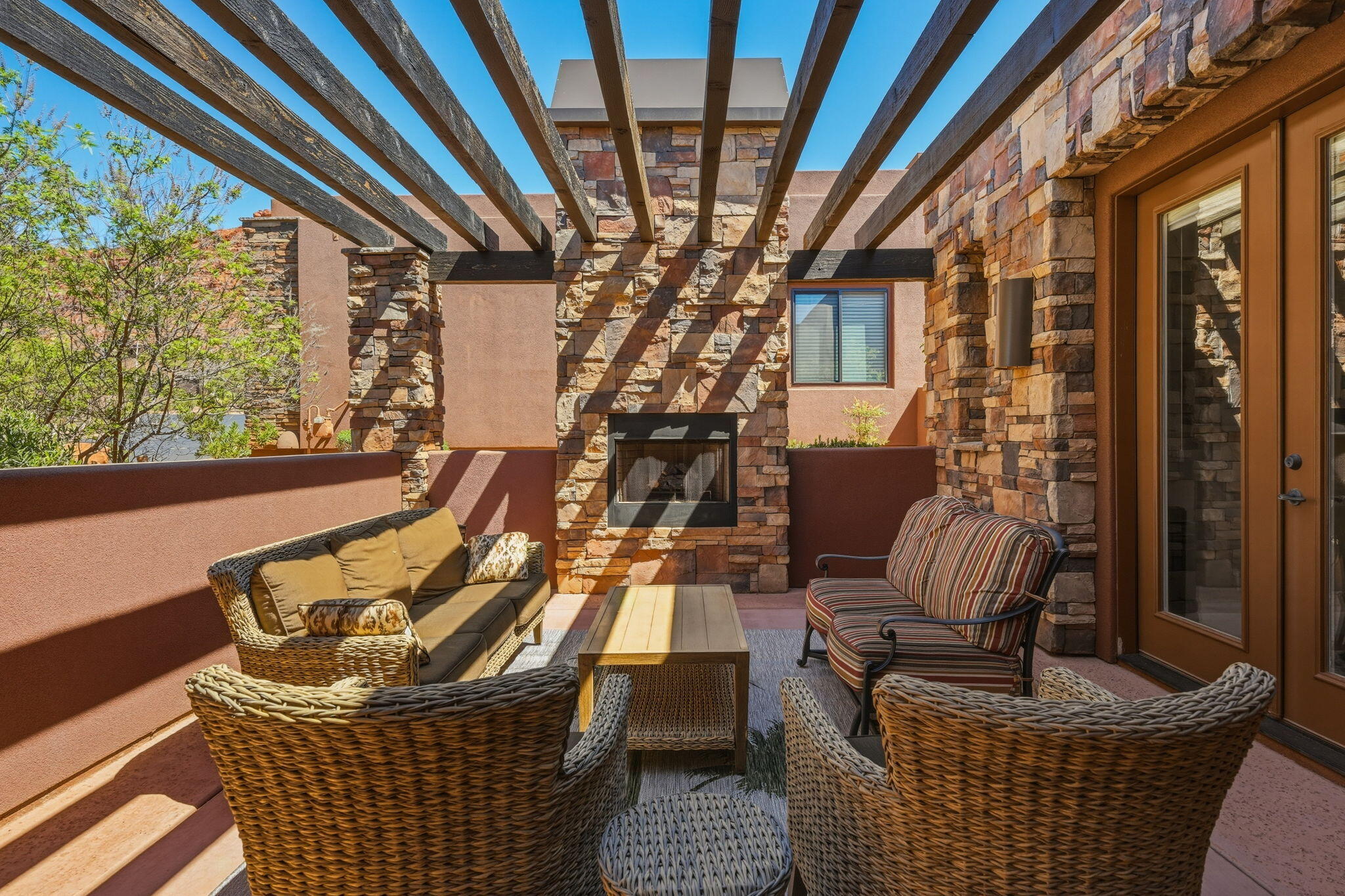 KACHINA SPRINGS EAST AT ENTRADA - Residential