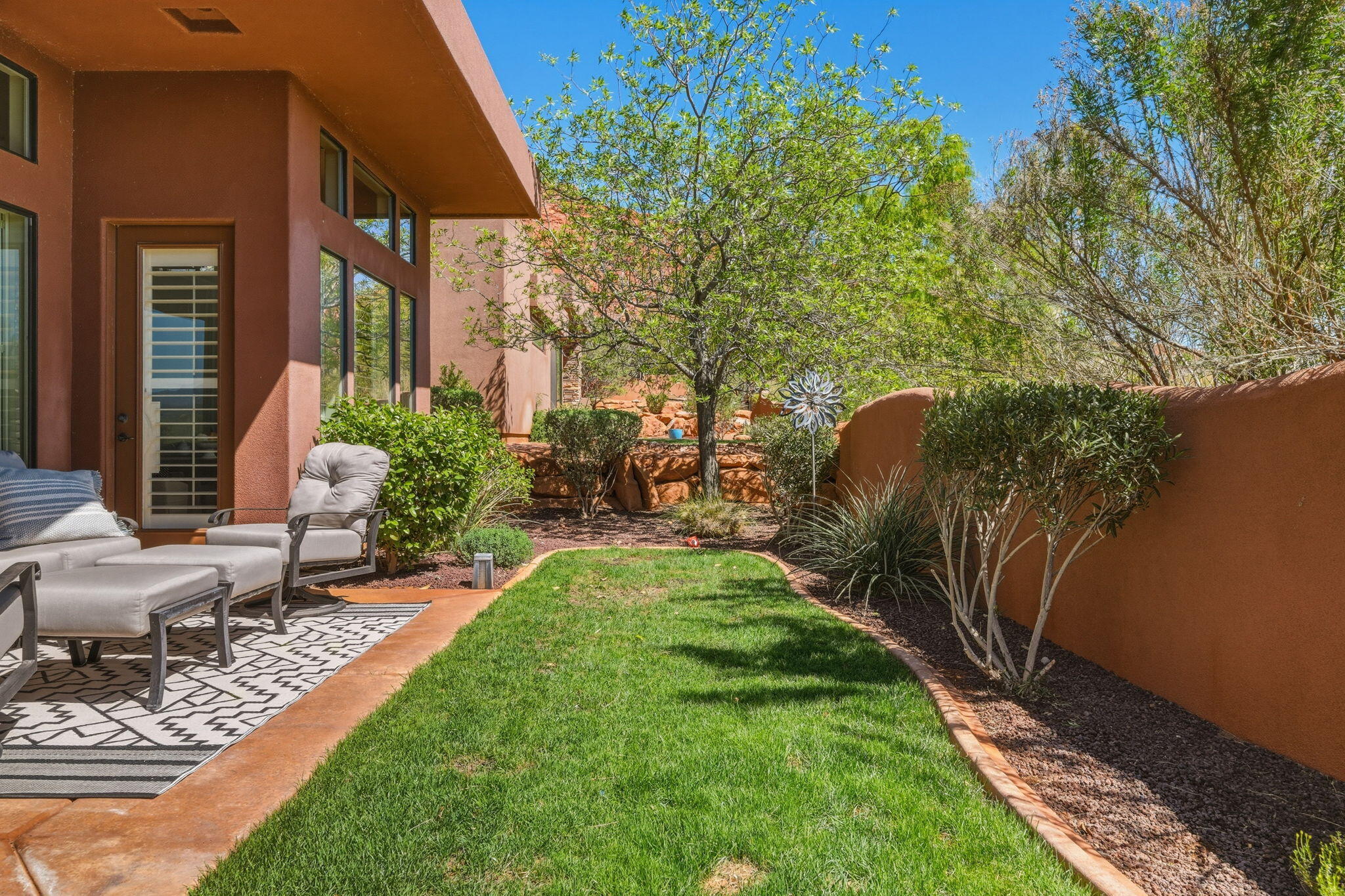 KACHINA SPRINGS EAST AT ENTRADA - Residential