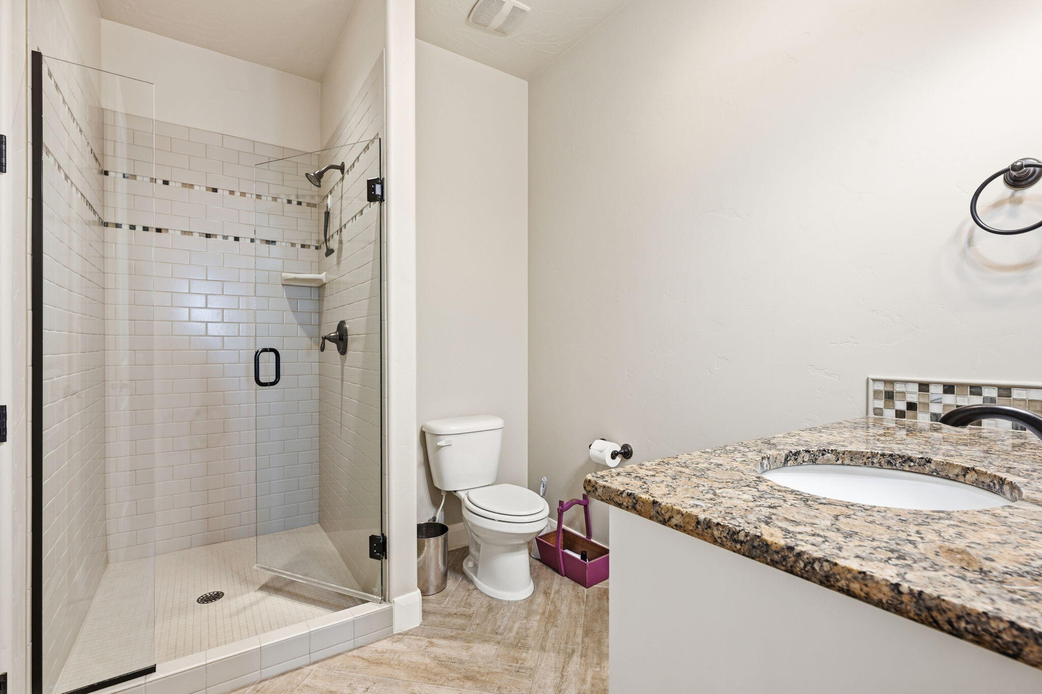 KACHINA SPRINGS EAST AT ENTRADA - Residential