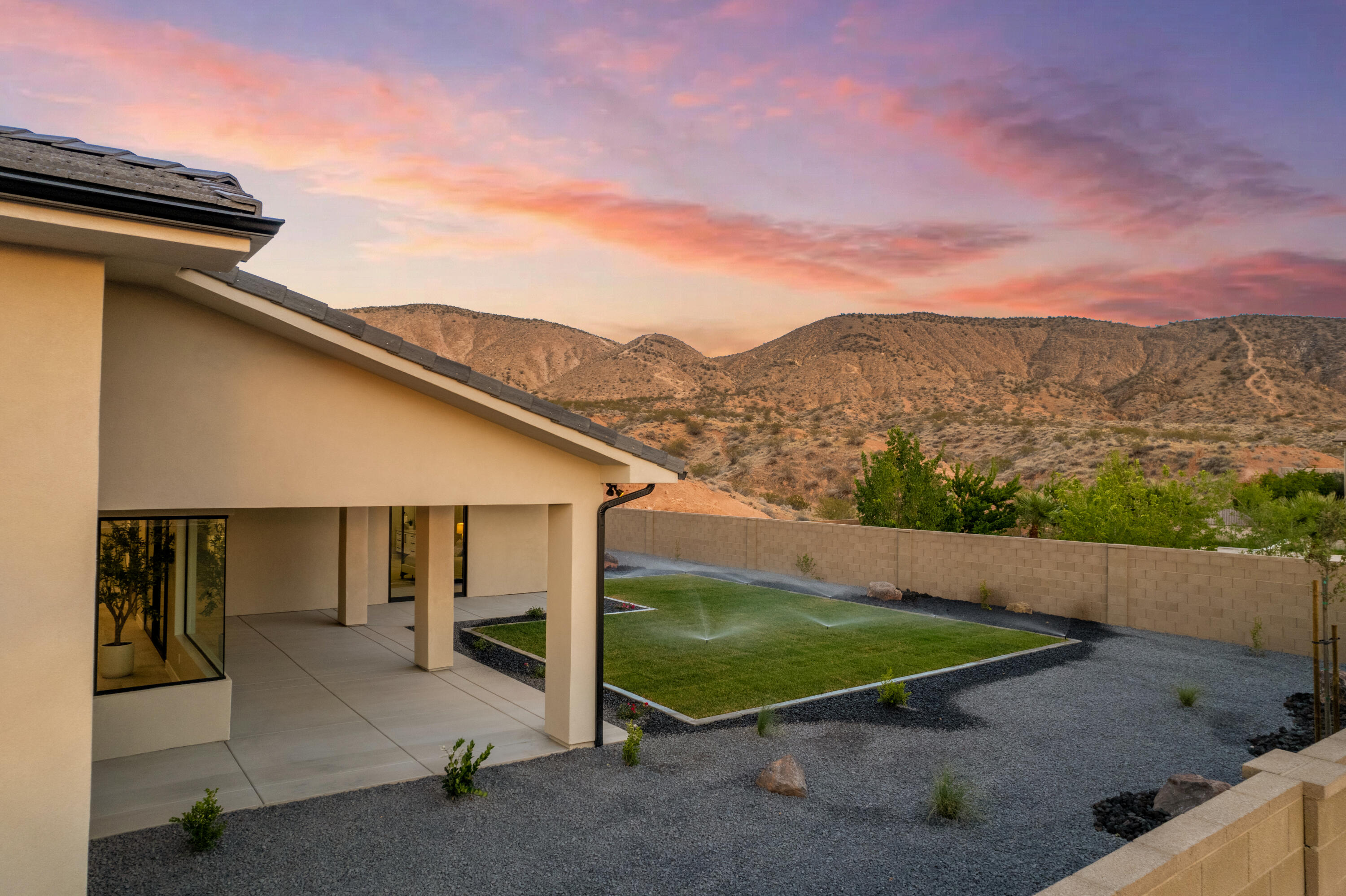 HEIGHTS AT WASHINGTON BENCH - Residential