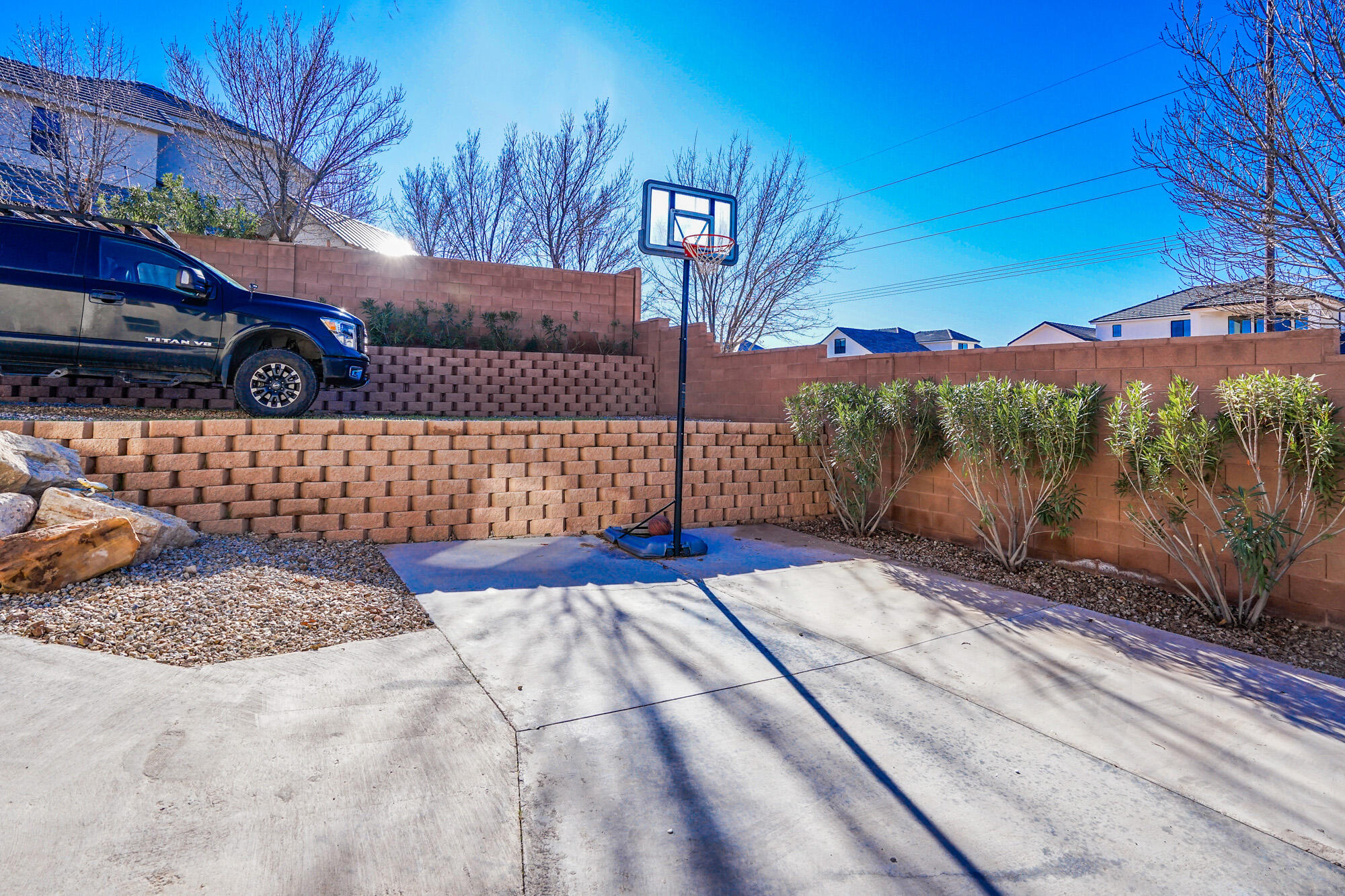 CORNERSTONE - Residential