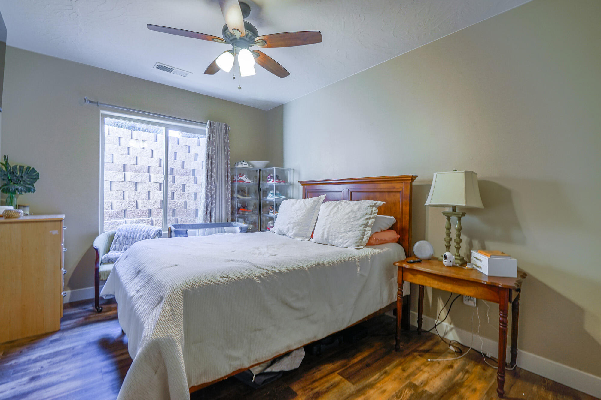 CORNERSTONE - Residential