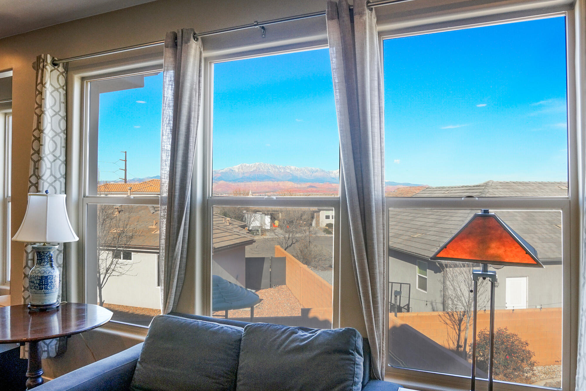 CORNERSTONE - Residential