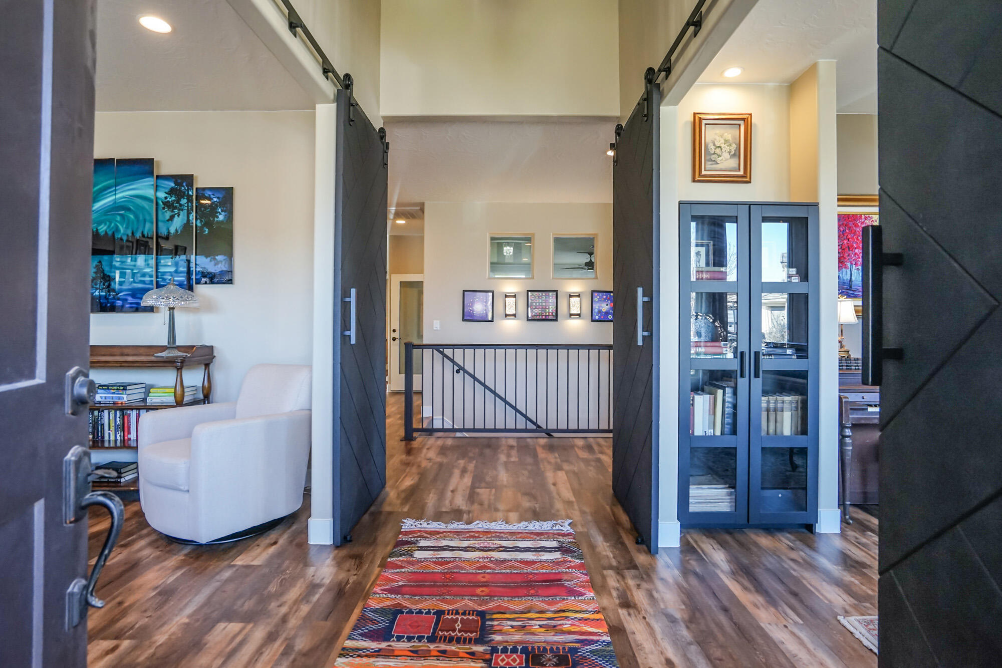 CORNERSTONE - Residential