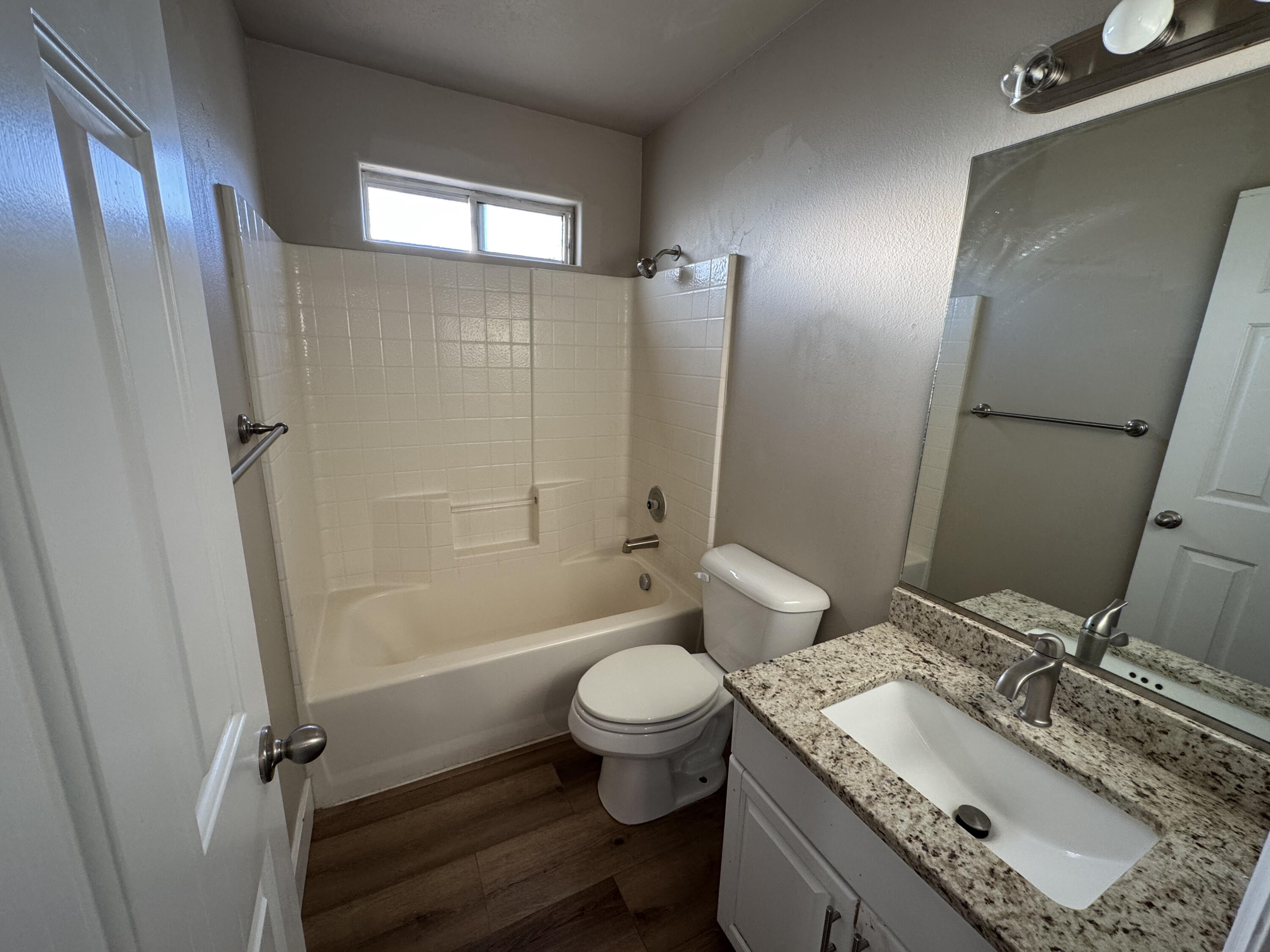 SPANISH GARDENS - Residential