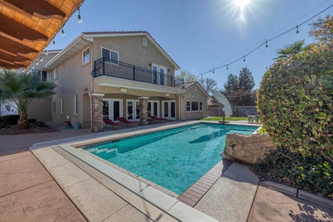 Tiny photo for 2497 River CIR, Santa Clara, UT 84765 (MLS # 26-276849)