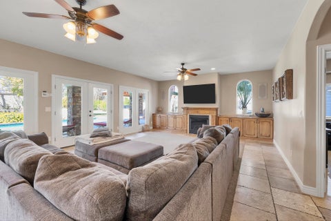 Tiny photo for 2497 River CIR, Santa Clara, UT 84765 (MLS # 26-276849)