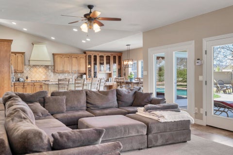 Tiny photo for 2497 River CIR, Santa Clara, UT 84765 (MLS # 26-276849)