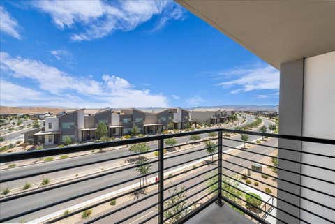 Tiny photo for 5801 S Garnet DR 2-301 #2-301, Saint George, UT 84790 (MLS # 26-274133)