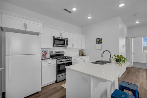 Tiny photo for 5801 S Garnet DR 2-301 #2-301, Saint George, UT 84790 (MLS # 26-274133)