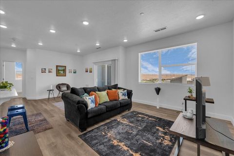 Tiny photo for 5801 S Garnet DR 2-301 #2-301, Saint George, UT 84790 (MLS # 26-274133)