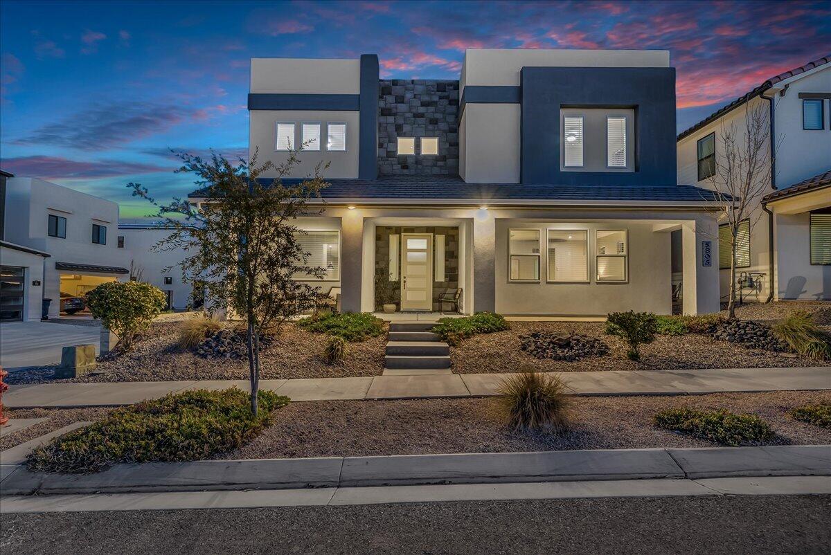 AUBURN HILLS - Residential