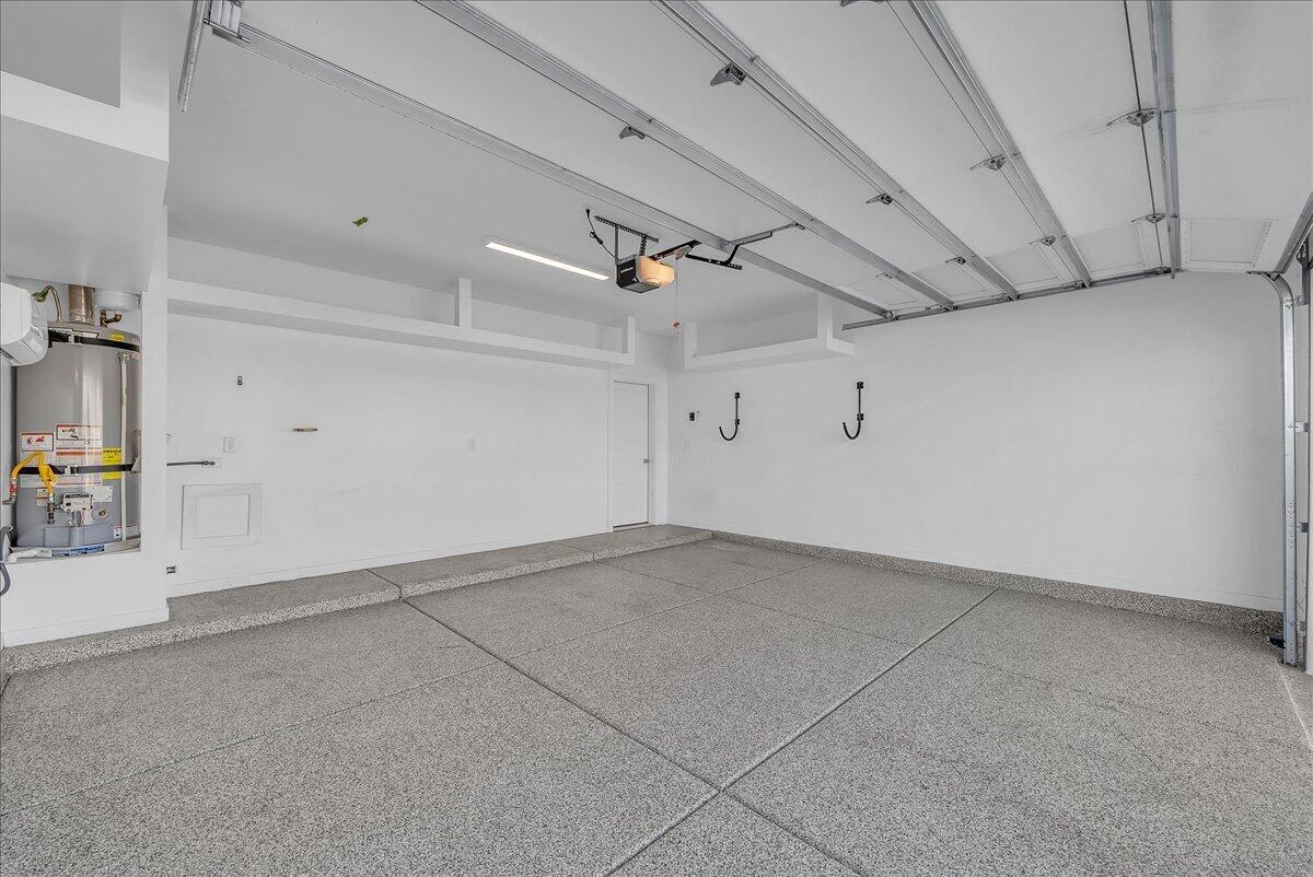 AUBURN HILLS - Residential