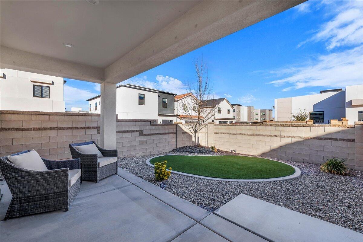 AUBURN HILLS - Residential