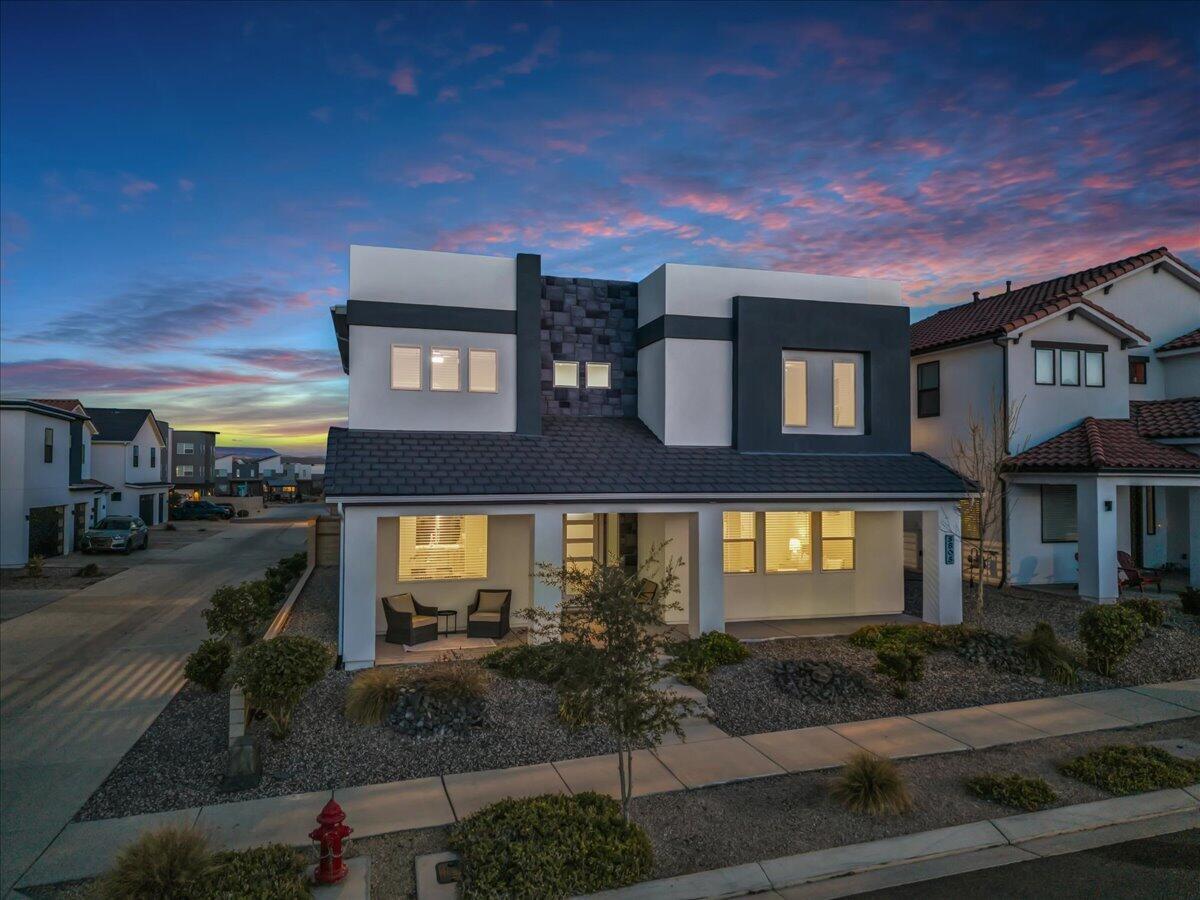 AUBURN HILLS - Residential