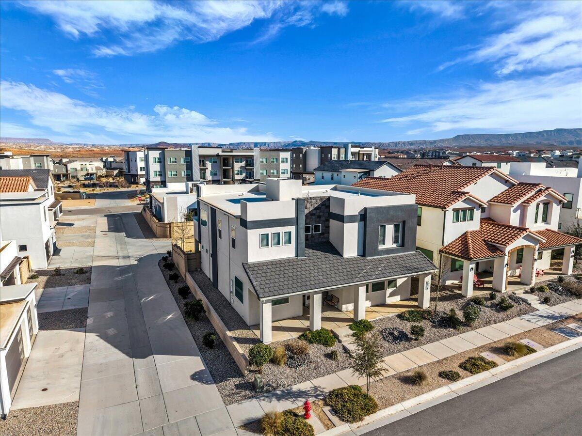 AUBURN HILLS - Residential