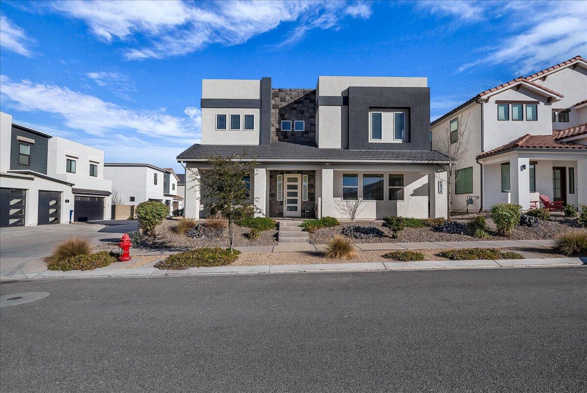 AUBURN HILLS - Residential