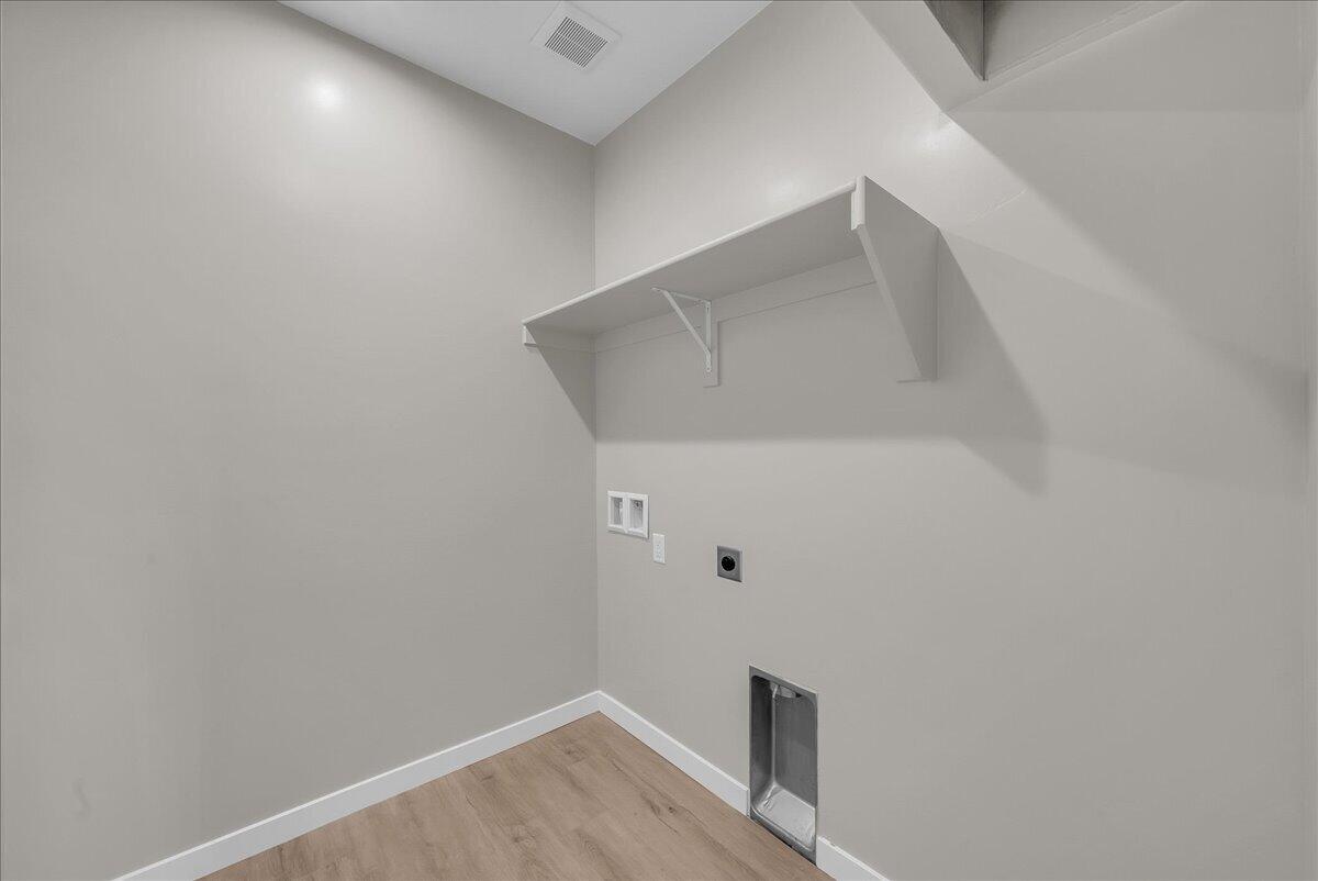 AUBURN HILLS - Residential